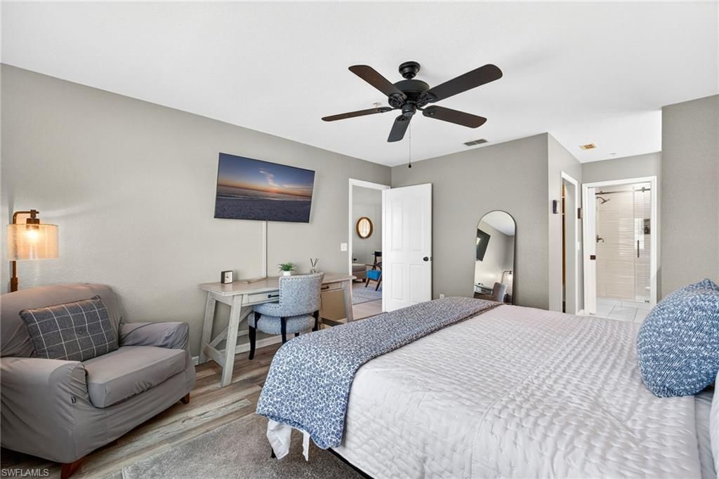 9009 Michael Cir, Unit 4, Naples, FL 34113 Photo