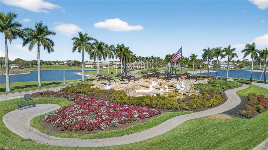 9009 Michael Cir, Unit 4, Naples, FL 34113 Photo