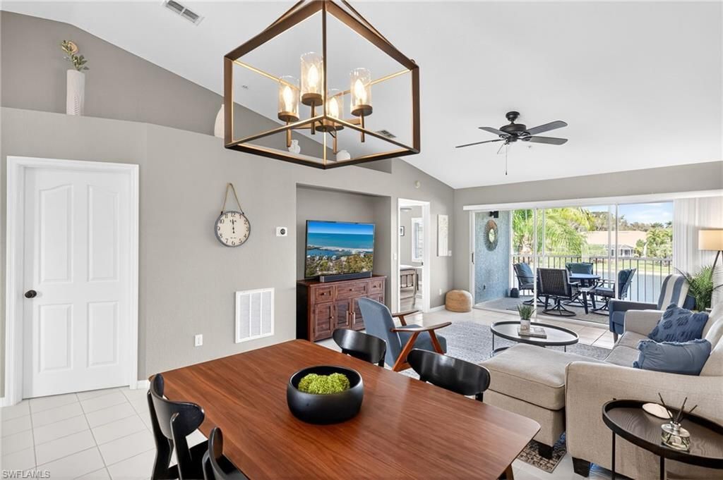 9009 Michael Cir, Unit 4, Naples, FL 34113 Photo