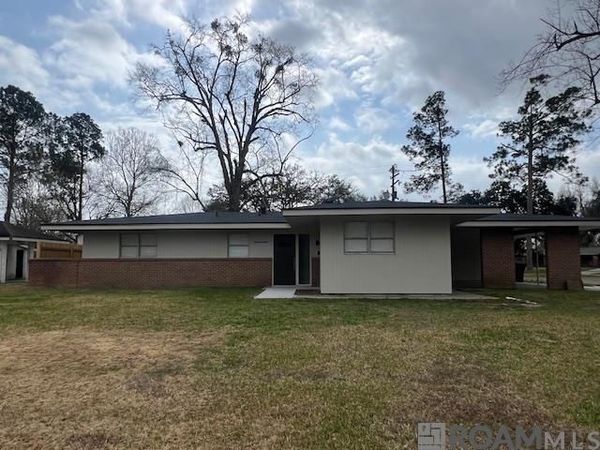 8212 Argosy Ct, Baton Rouge, LA 70809