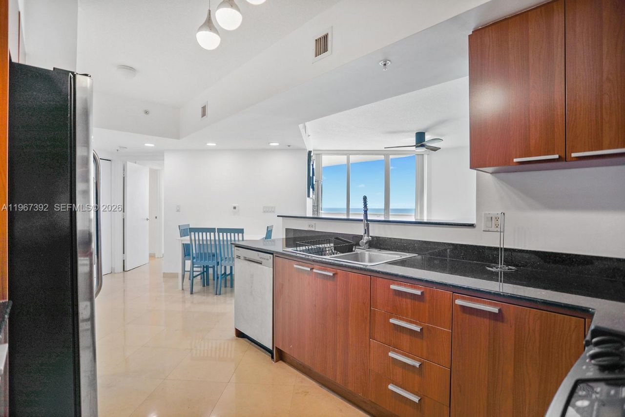 16699 Collins Ave, Unit 2709, Sunny Isles Beach, FL 33160 Photo