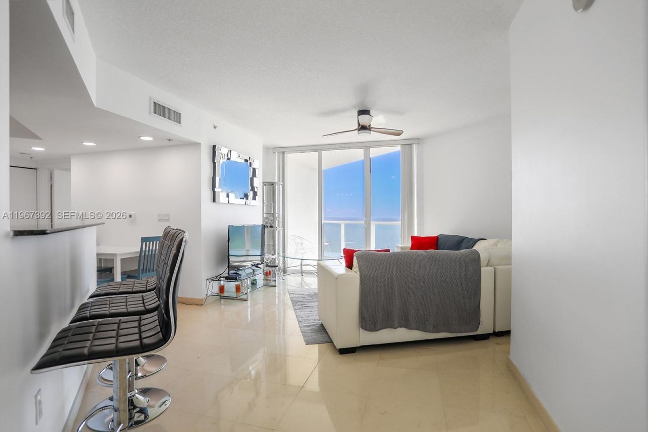 16699 Collins Ave, Unit 2709, Sunny Isles Beach, FL 33160 Photo