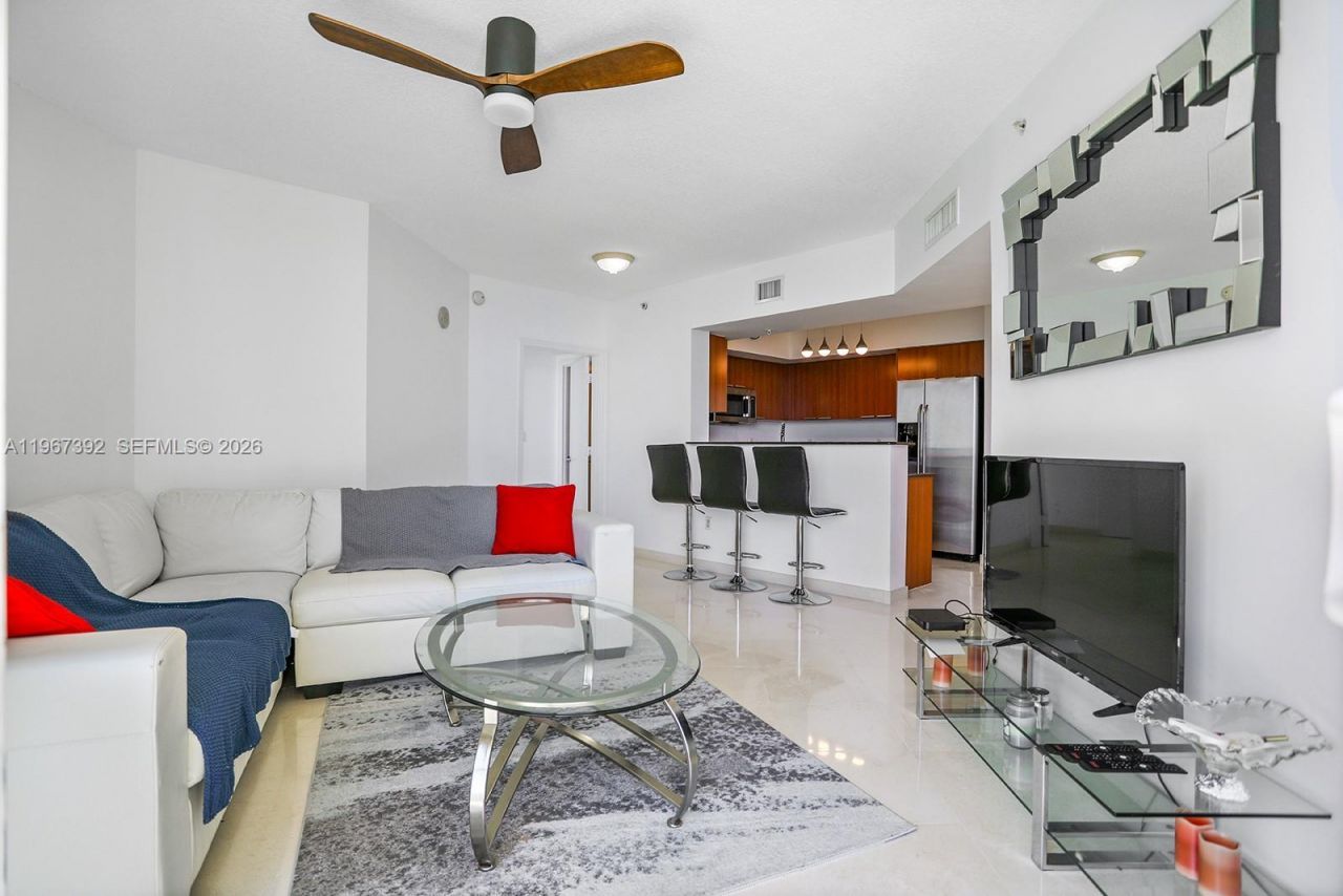 16699 Collins Ave, Unit 2709, Sunny Isles Beach, FL 33160 Photo