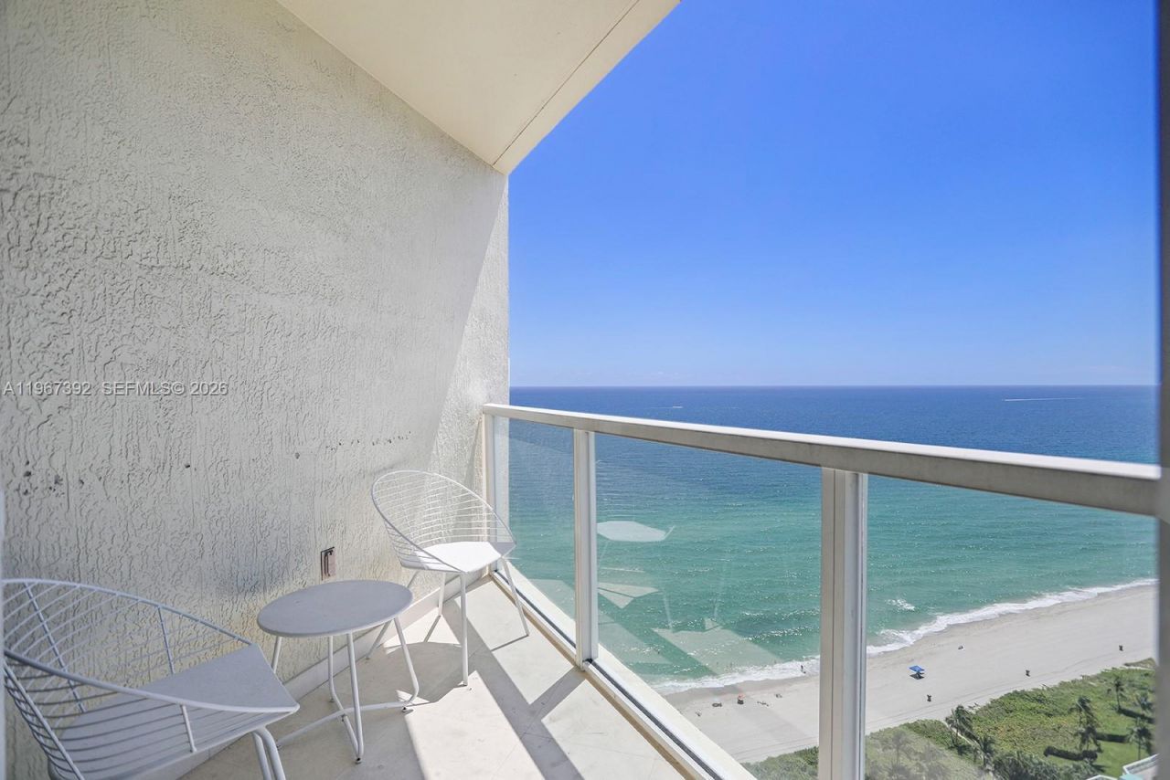 16699 Collins Ave, Unit 2709, Sunny Isles Beach, FL 33160 Photo