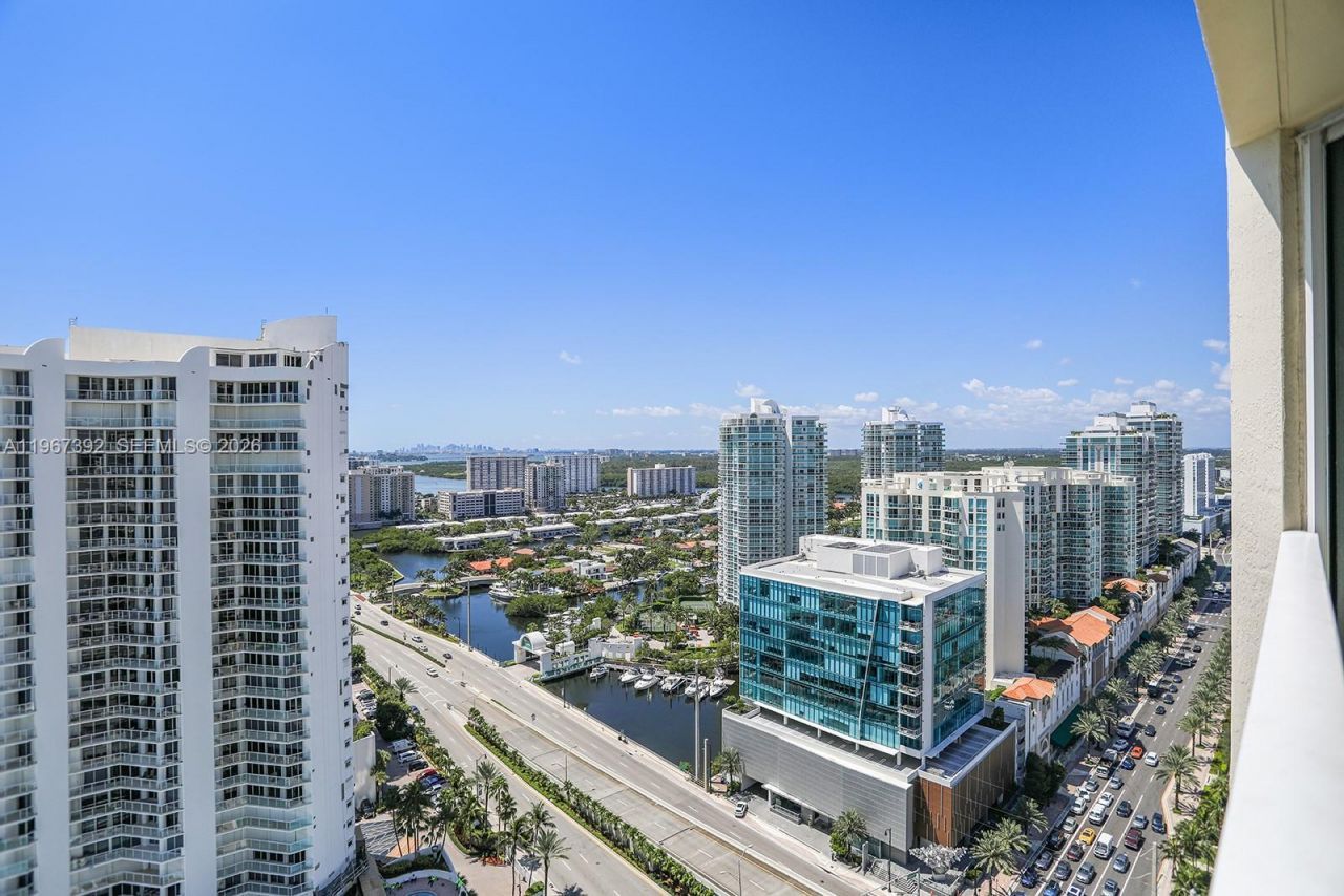 16699 Collins Ave, Unit 2709, Sunny Isles Beach, FL 33160 Photo