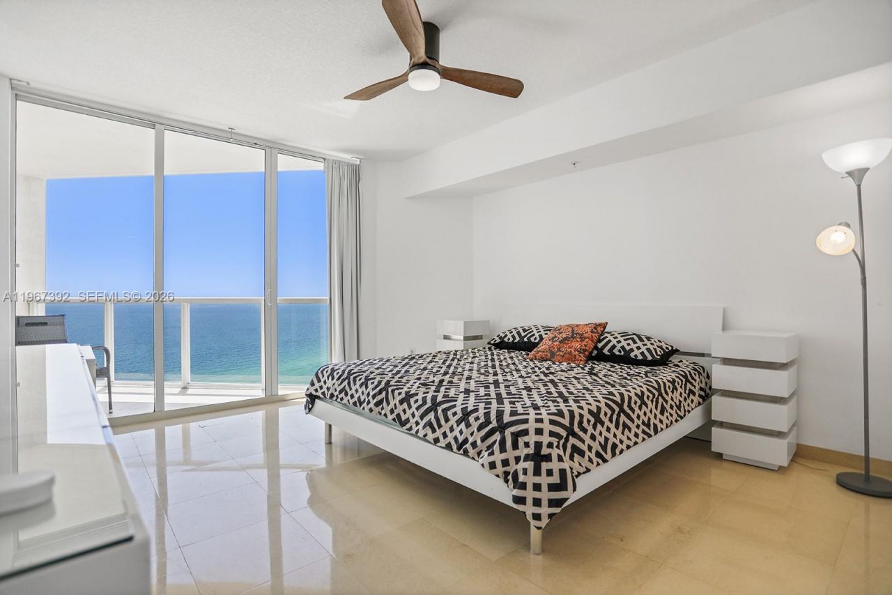 16699 Collins Ave, Unit 2709, Sunny Isles Beach, FL 33160 Photo