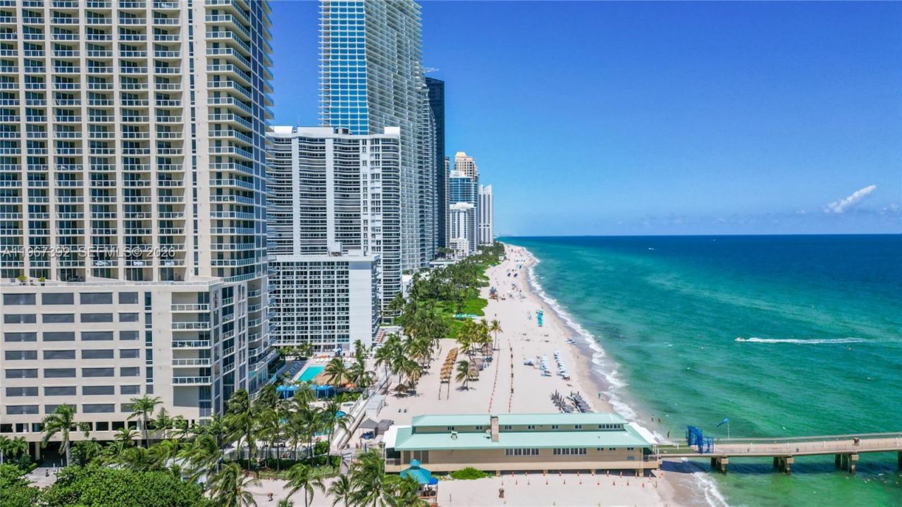 16699 Collins Ave, Unit 2709, Sunny Isles Beach, FL 33160 Photo
