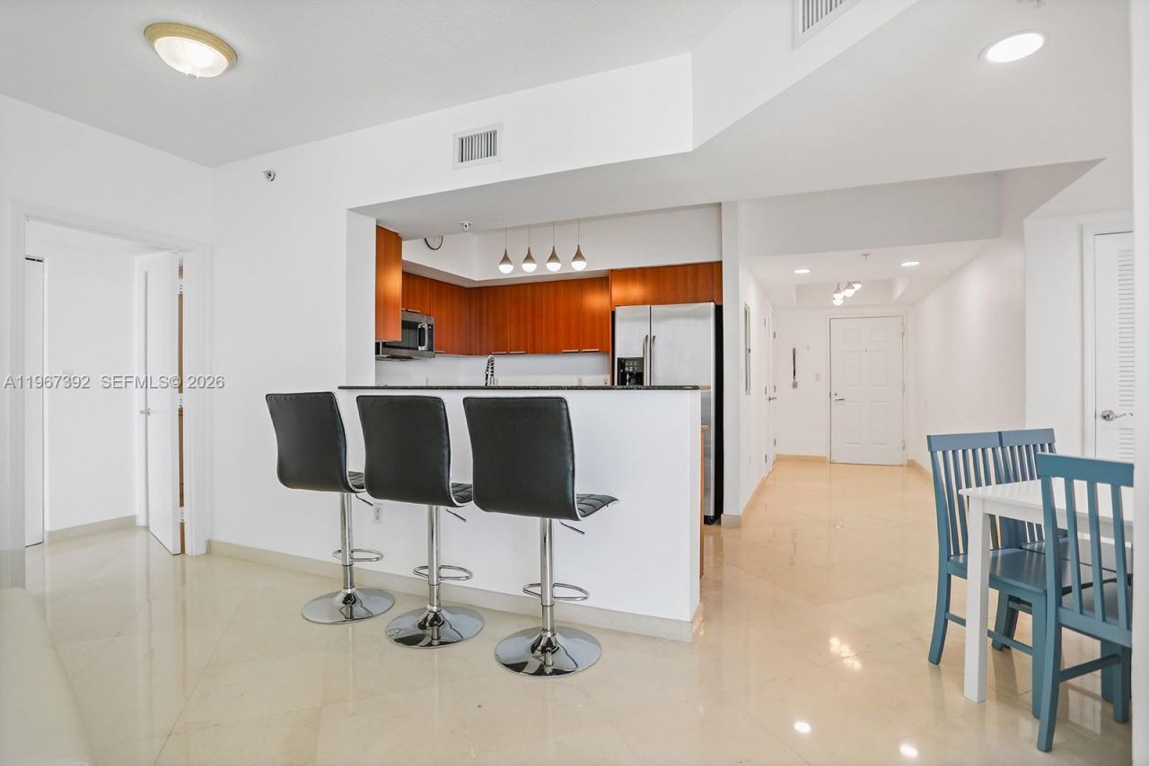 16699 Collins Ave, Unit 2709, Sunny Isles Beach, FL 33160 Photo