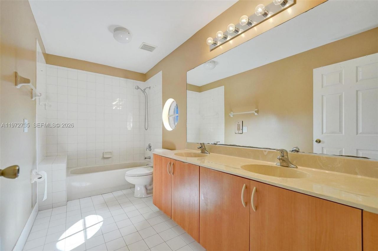 4612 SW 131st Ter, Miramar, FL 33027 Photo