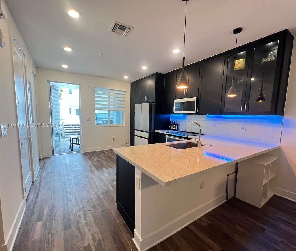 10229 NW 64th Ter , Unit 101, Doral, FL 33178 Photo