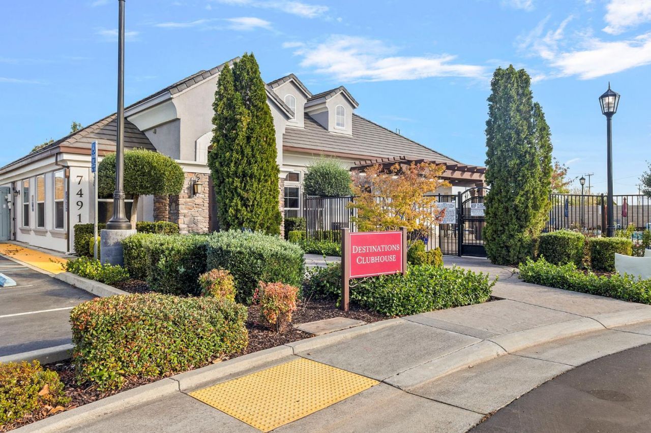 7525 Eldred Way, Sacramento, CA 95829 Photo