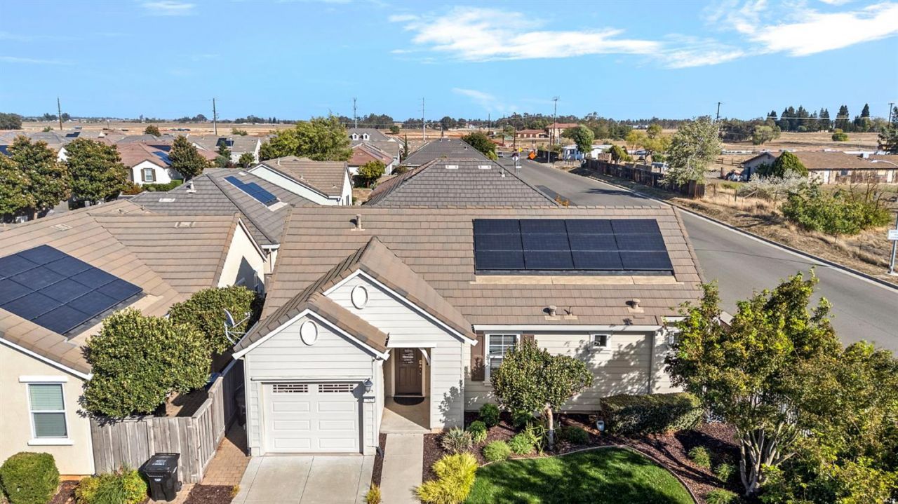 7525 Eldred Way, Sacramento, CA 95829 Photo