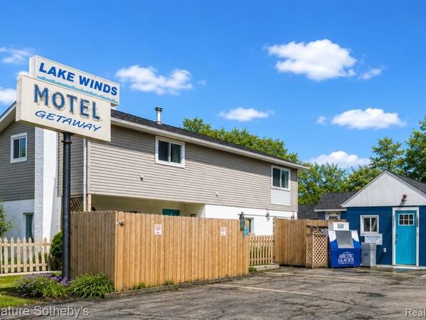 6997 Lakeshore Road, Worth Twp, MI 48450