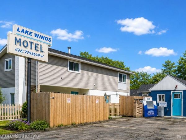 6997 Lakeshore Road, Worth Township, Mi 48450