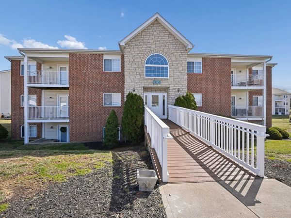 10260 Crossbow Court, Unit 10, Florence, KY 41042