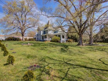 401 King Street, Keysville, VA 23947