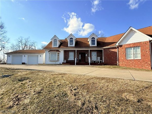 411 Petrick , Mingo Junction, OH 43938