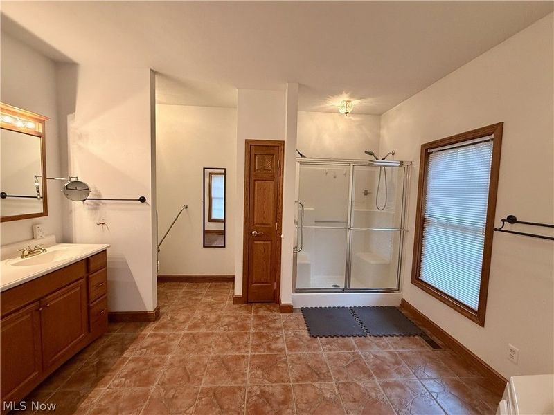 411 Petrick, Mingo Junction, OH 43938 Photo 12