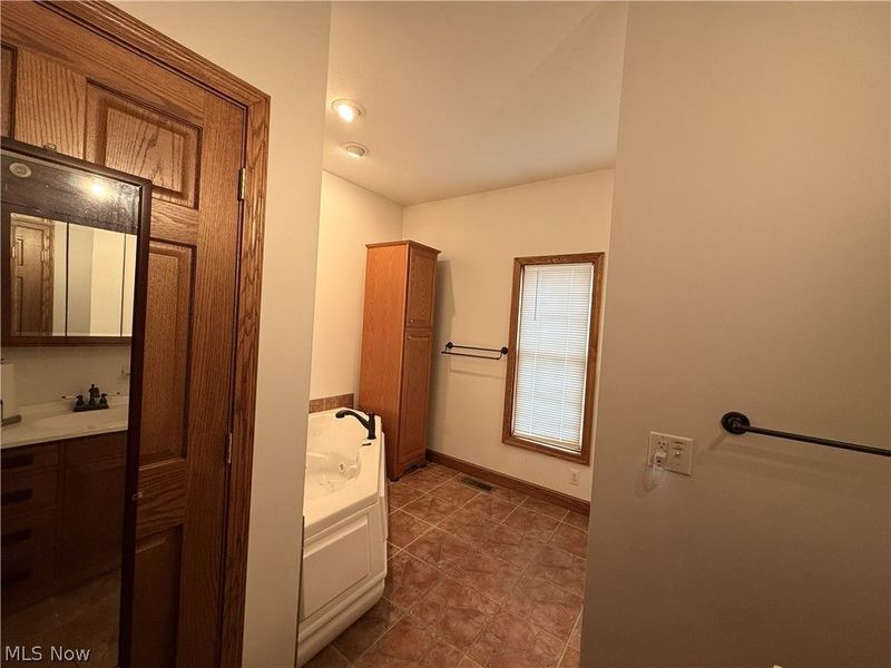 411 Petrick, Mingo Junction, OH 43938 Photo 16