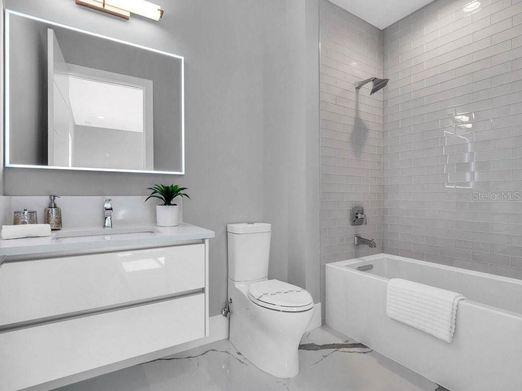 6159 Harbour Town Court, Orlando, FL 32819 Photo