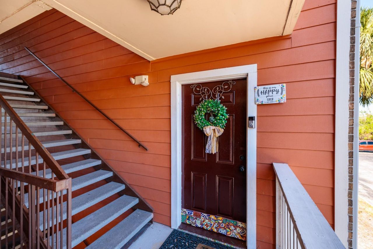 10200 Gandy Boulevard N, Unit 1313, Saint Petersburg, FL 33702 Photo