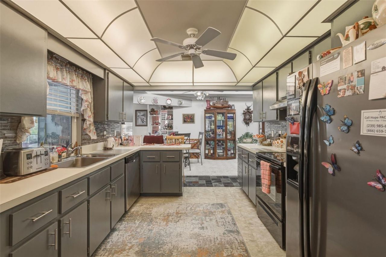 643 Blue Lane Nw, Port Charlotte, FL 33952 Photo