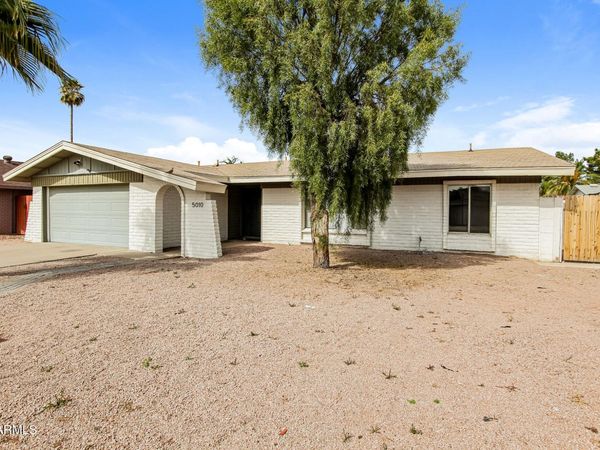5010 W KALER Drive, Glendale, AZ 85301