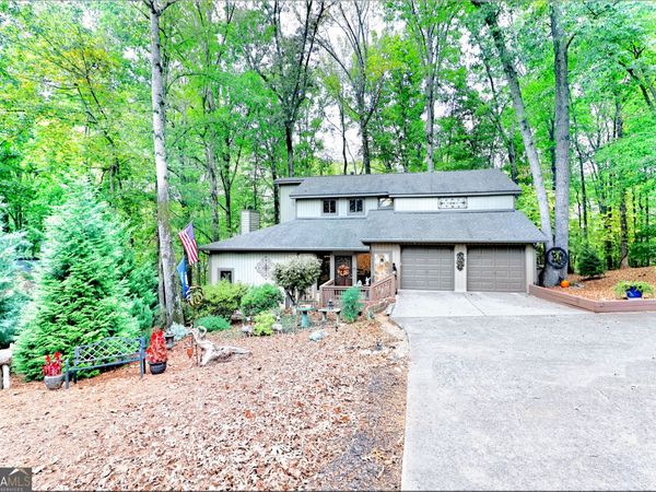 3865 Mabry Road NE, Roswell, GA 30075