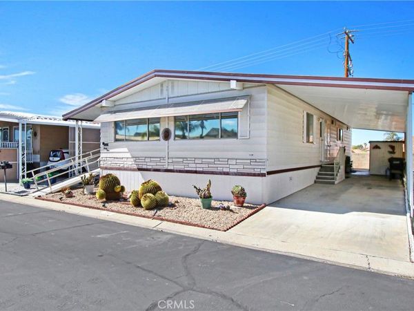 575 S Lyon Avenue, Unit 34, Hemet, CA 92543