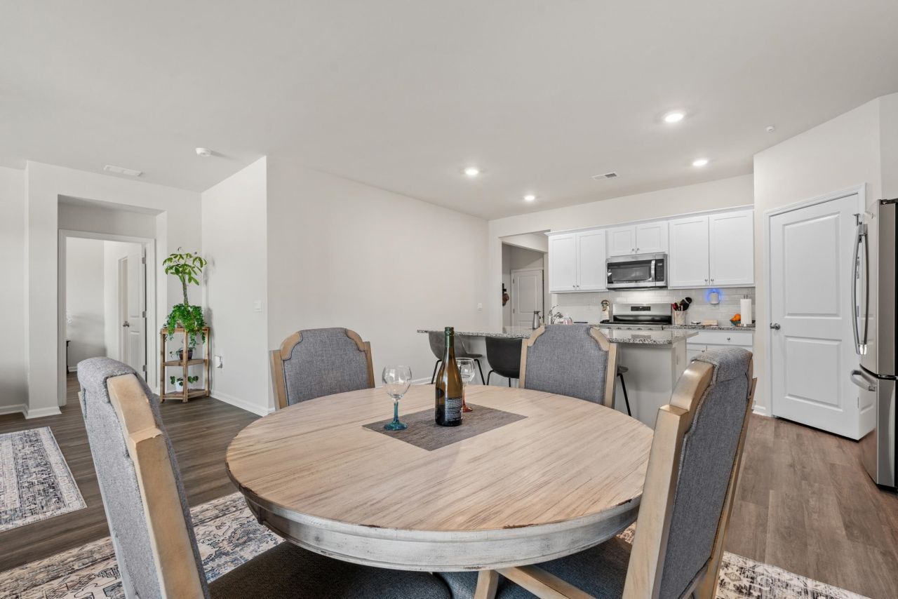 3599 Ashridge Way  Photo 7