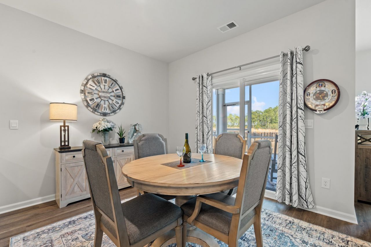 3599 Ashridge Way  Photo 8