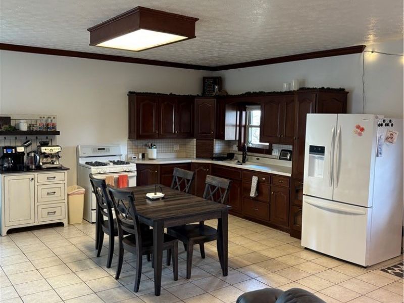 6050 Township Road 606, Fredericksburg, OH 44627 Photo 10