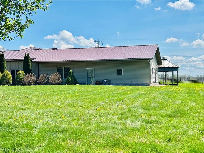 6050 Township Road 606, Fredericksburg, OH 44627 Photo 2
