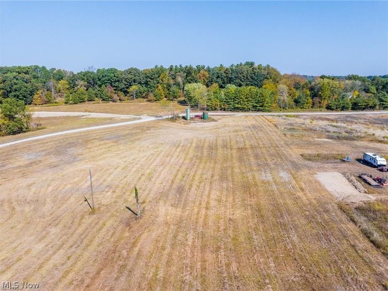 7100 Halo Road NW, Dellroy, OH 44620 Photo 4