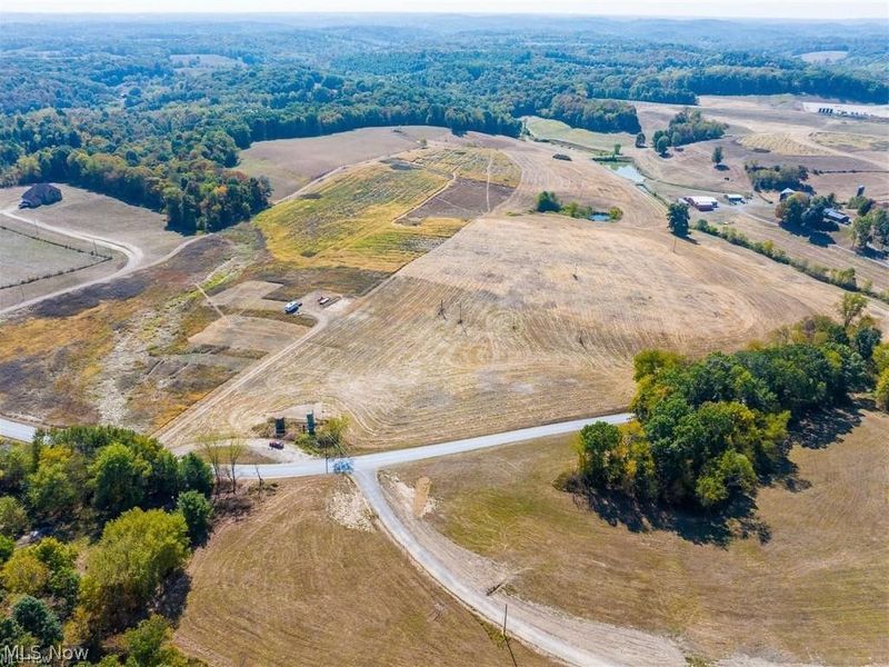 7100 Halo Road NW, Dellroy, OH 44620 Photo 6