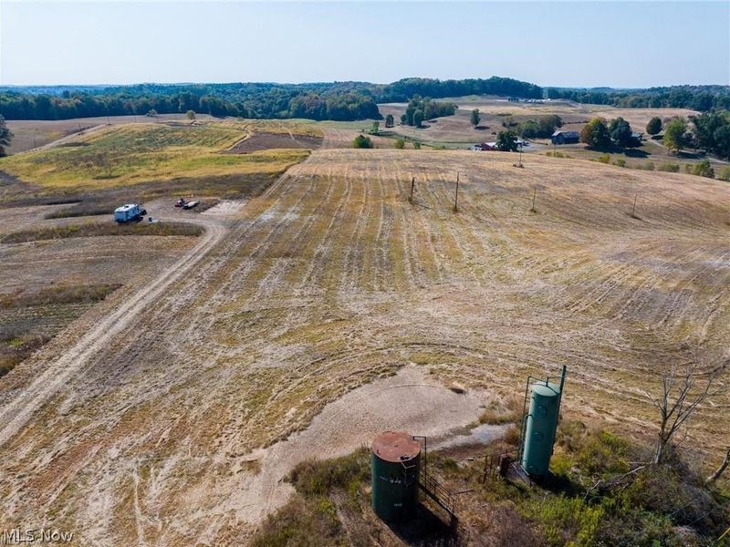 7100 Halo Road NW, Dellroy, OH 44620 Photo 8