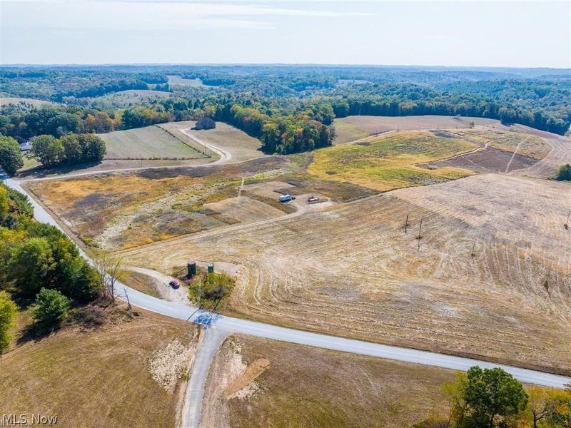 7100 Halo Road NW, Dellroy, OH 44620 Photo 9