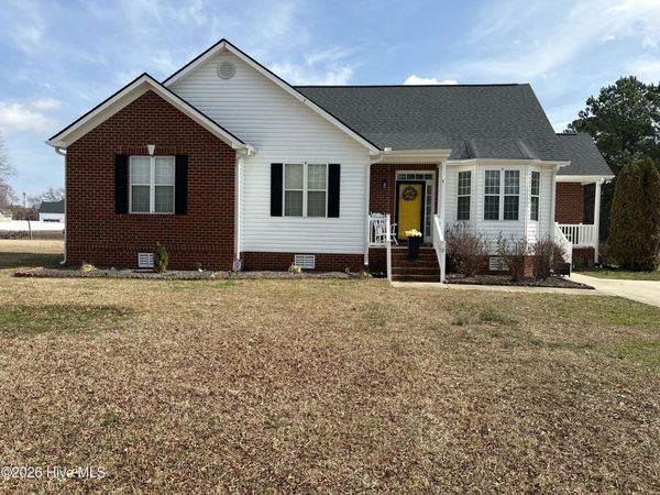 3502 Baybrooke Drive W, Wilson, NC 27893