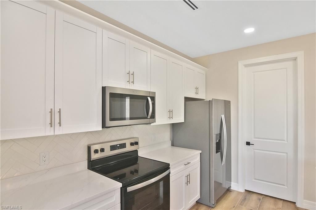 1906 NW 28th Ave, Cape Coral, FL 33993 Photo