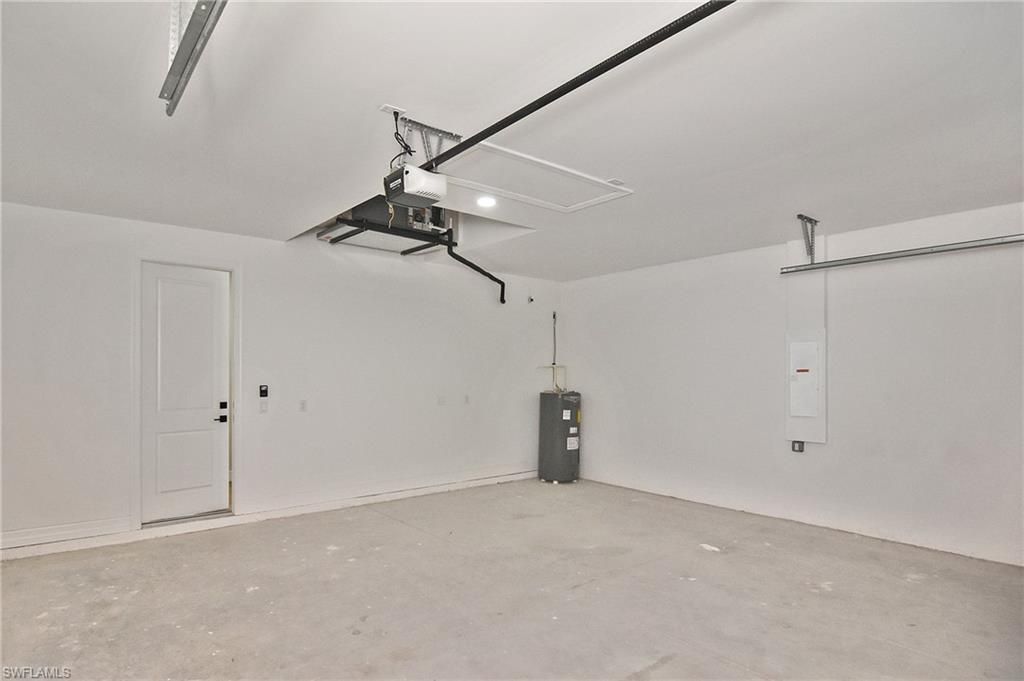 1906 NW 28th Ave, Cape Coral, FL 33993 Photo