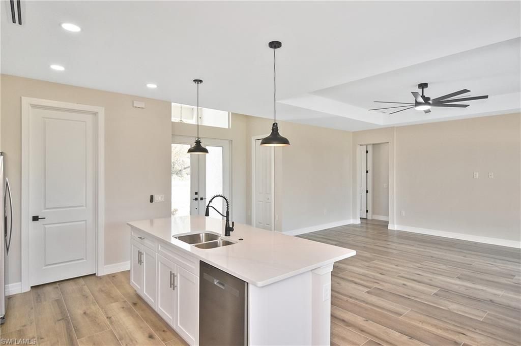 1906 NW 28th Ave, Cape Coral, FL 33993 Photo