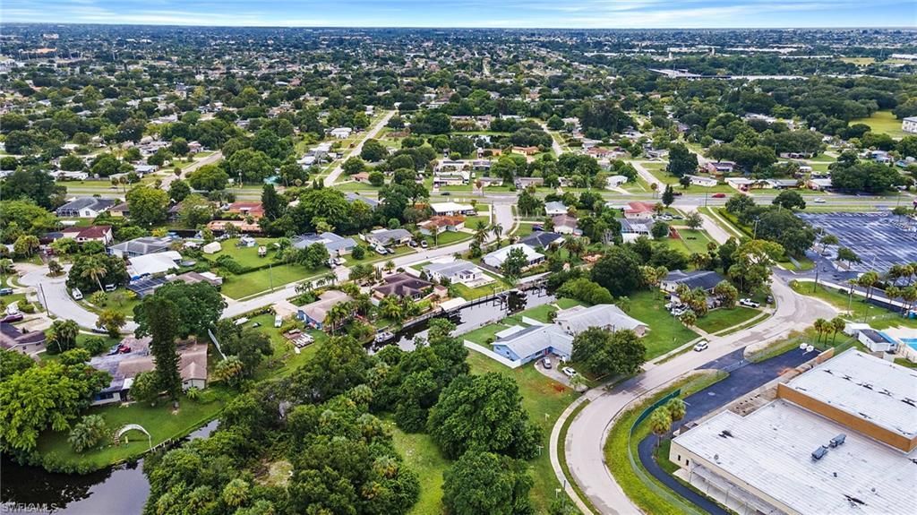 947 Iris Dr , North Fort Myers, FL 33903 Photo