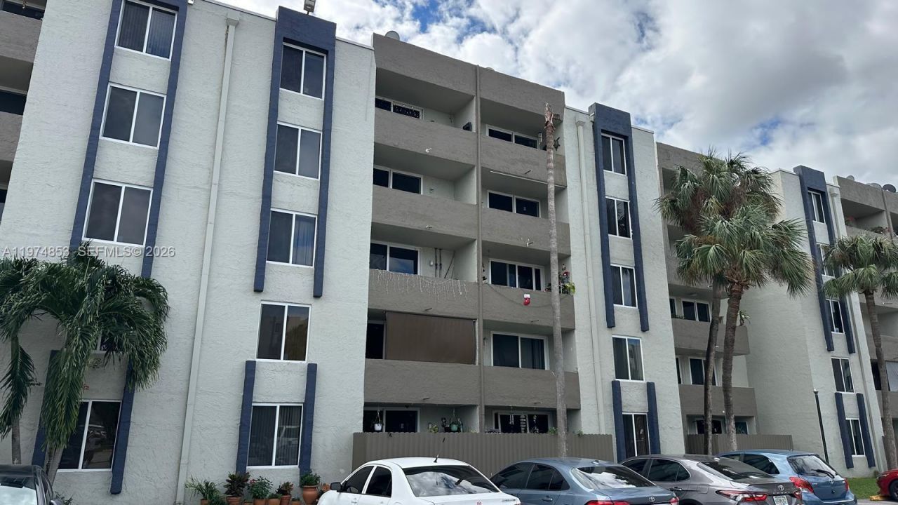10000 NW 80th Ct , Unit 2364, Hialeah Gardens, FL 33016 Photo