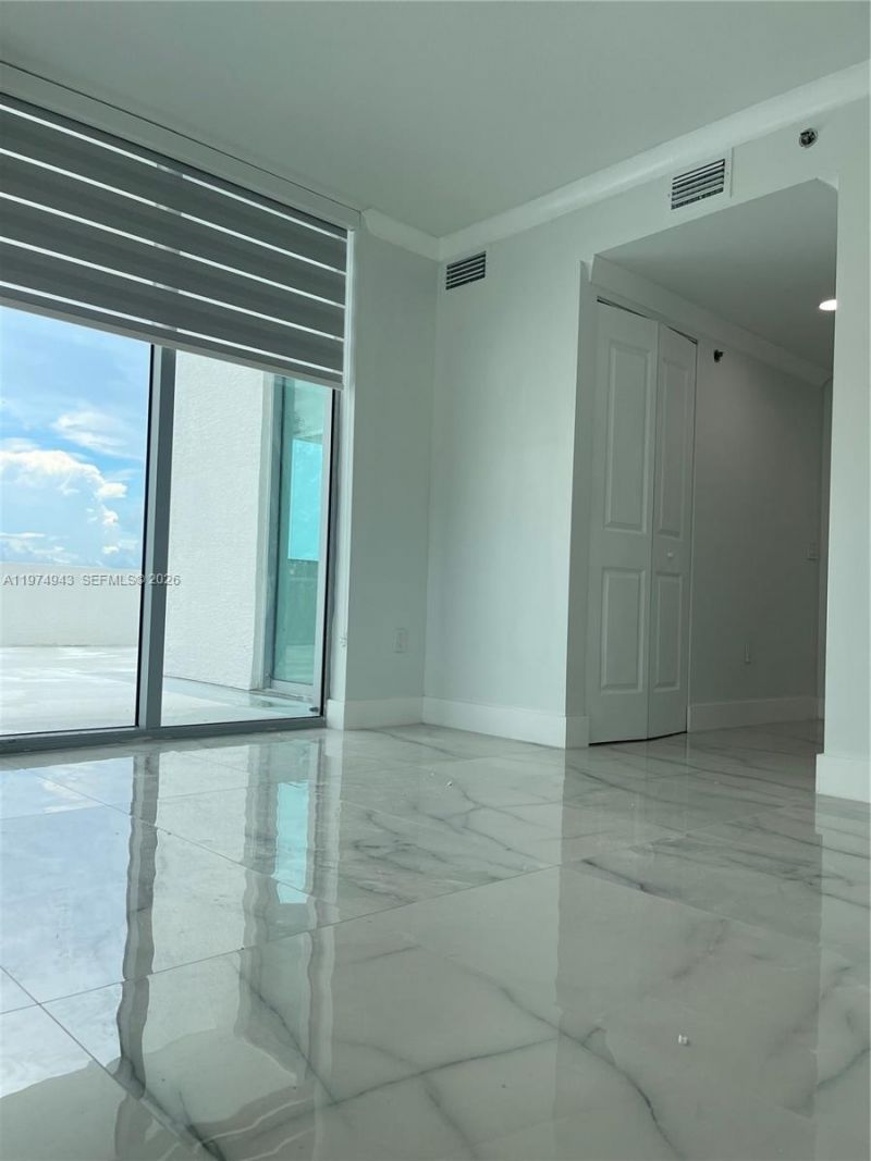 2681 N Flamingo Rd , Unit 401S, Sunrise, FL 33323 Photo