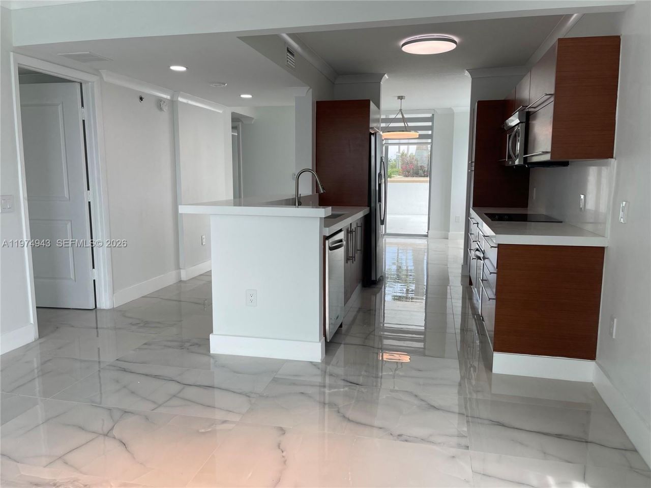 2681 N Flamingo Rd , Unit 401S, Sunrise, FL 33323 Photo