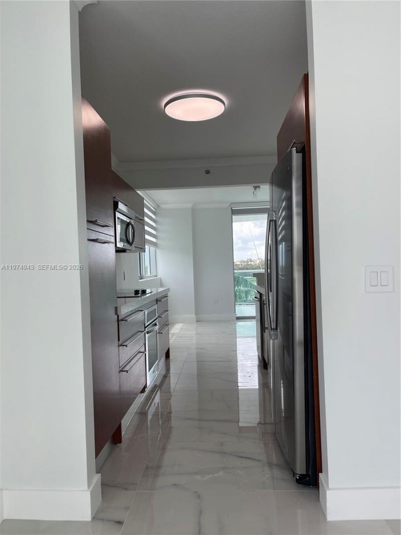 2681 N Flamingo Rd , Unit 401S, Sunrise, FL 33323 Photo