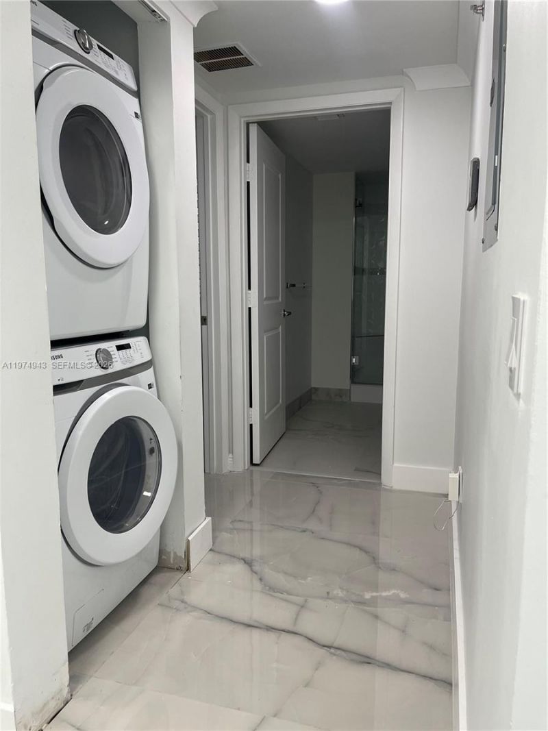 2681 N Flamingo Rd , Unit 401S, Sunrise, FL 33323 Photo