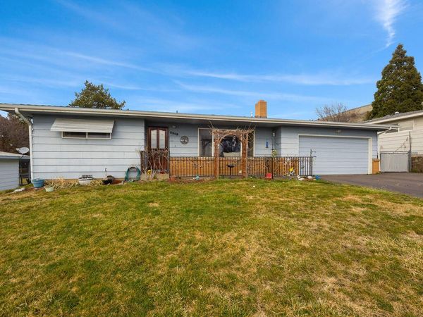 6519 Valhalla Avenue, Klamath Falls, OR 97603