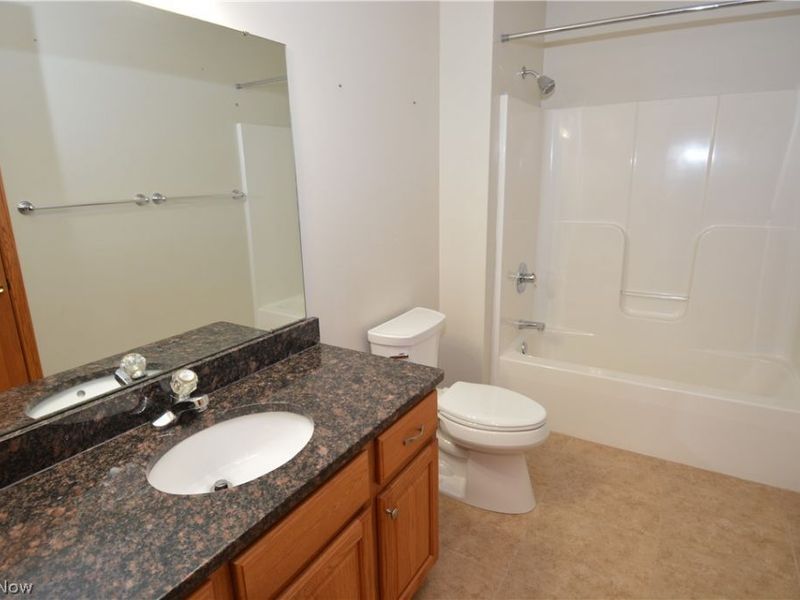 5301 Markwood Court, Valley City, OH 44280 Photo 38