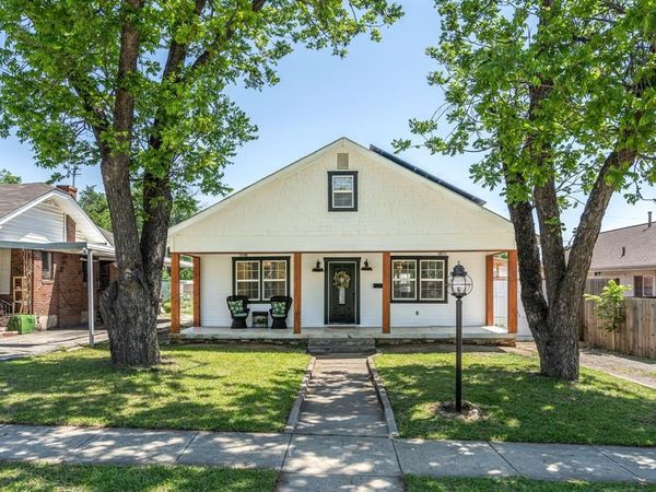 2706 Bomar Avenue, Fort Worth, TX 76103